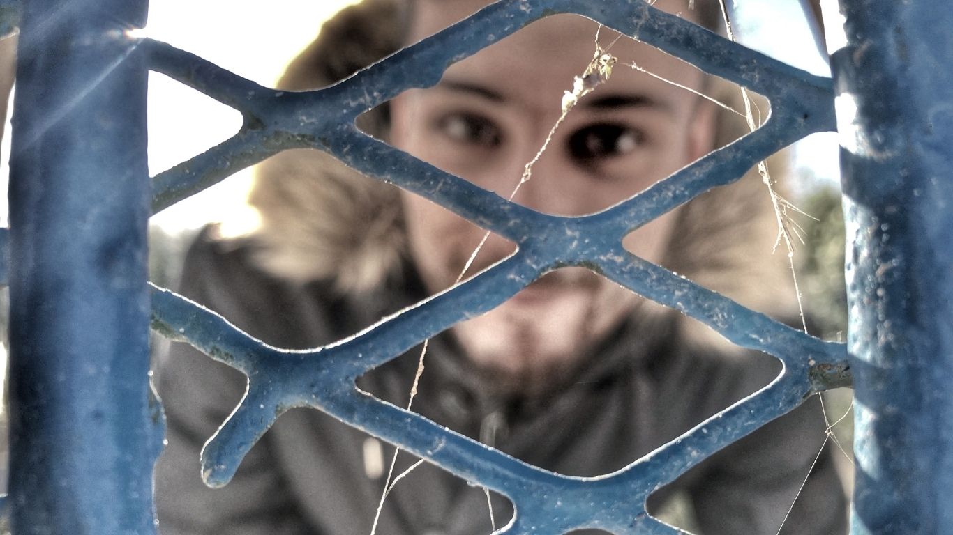 How Long Can Ice Hold You In Jail